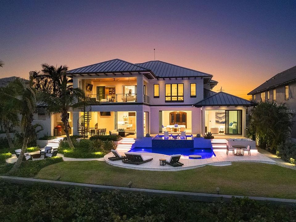 待售: $14,995,000 (5 贝兹, 5 浴室, 5882 平方英尺)