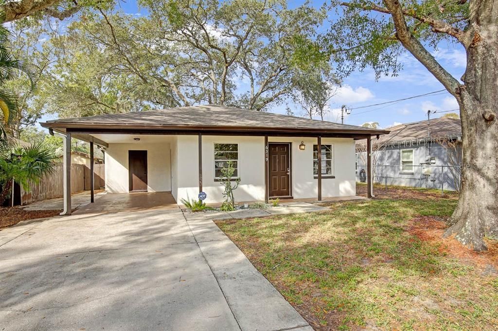 Recently Rented: $2,250 (3 beds, 2 baths, 1076 Square Feet)