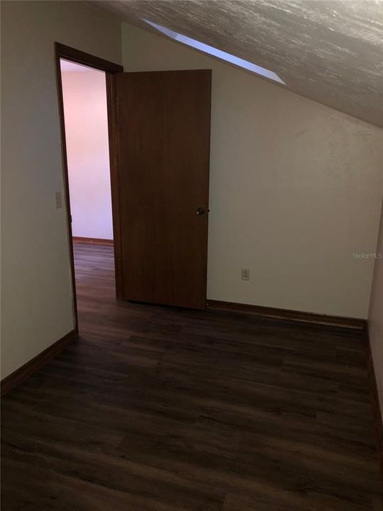 For Rent: $1,250 (2 beds, 2 baths, 1070 Square Feet)