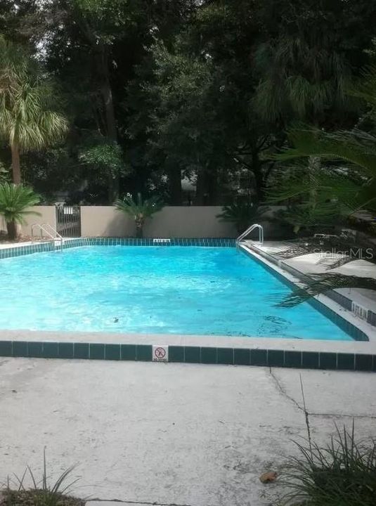 For Rent: $1,250 (2 beds, 2 baths, 1070 Square Feet)