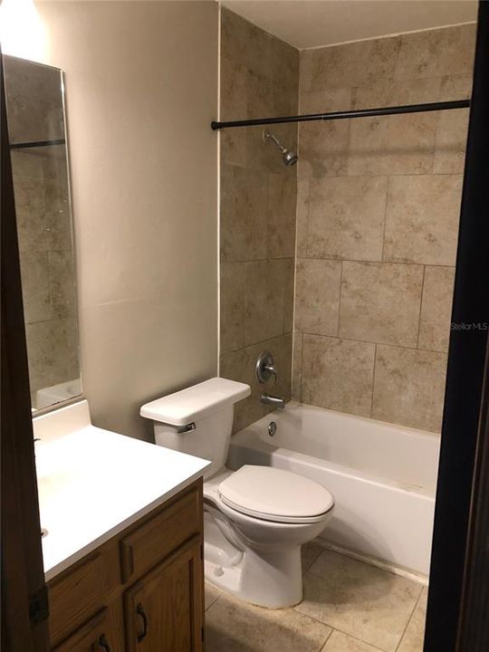 For Rent: $1,250 (2 beds, 2 baths, 1070 Square Feet)