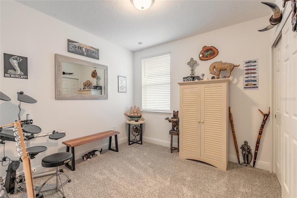 Active With Contract: $369,900 (4 beds, 2 baths, 1708 Square Feet)