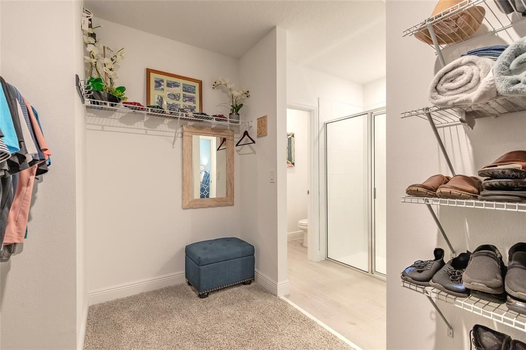 Active With Contract: $369,900 (4 beds, 2 baths, 1708 Square Feet)