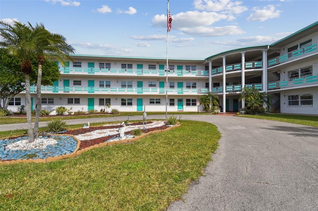 Recently Sold: $88,000 (1 beds, 1 baths, 620 Square Feet)