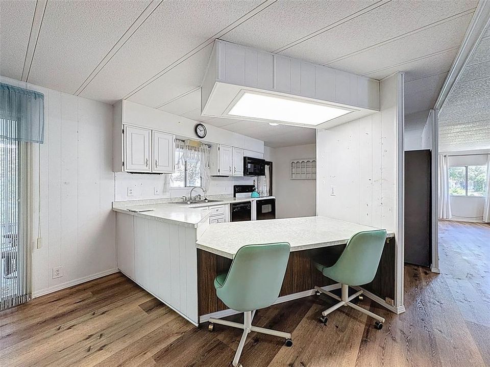 待售: $157,500 (3 贝兹, 2 浴室, 1380 平方英尺)