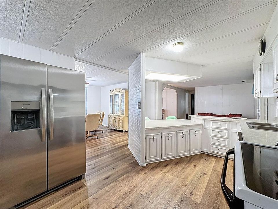 待售: $157,500 (3 贝兹, 2 浴室, 1380 平方英尺)