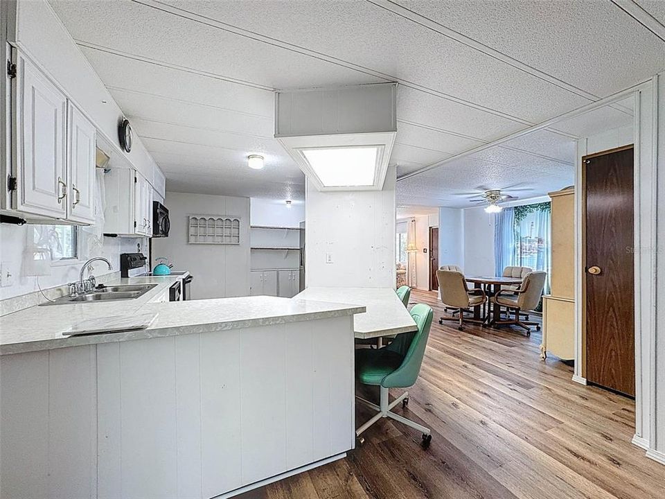 待售: $157,500 (3 贝兹, 2 浴室, 1380 平方英尺)