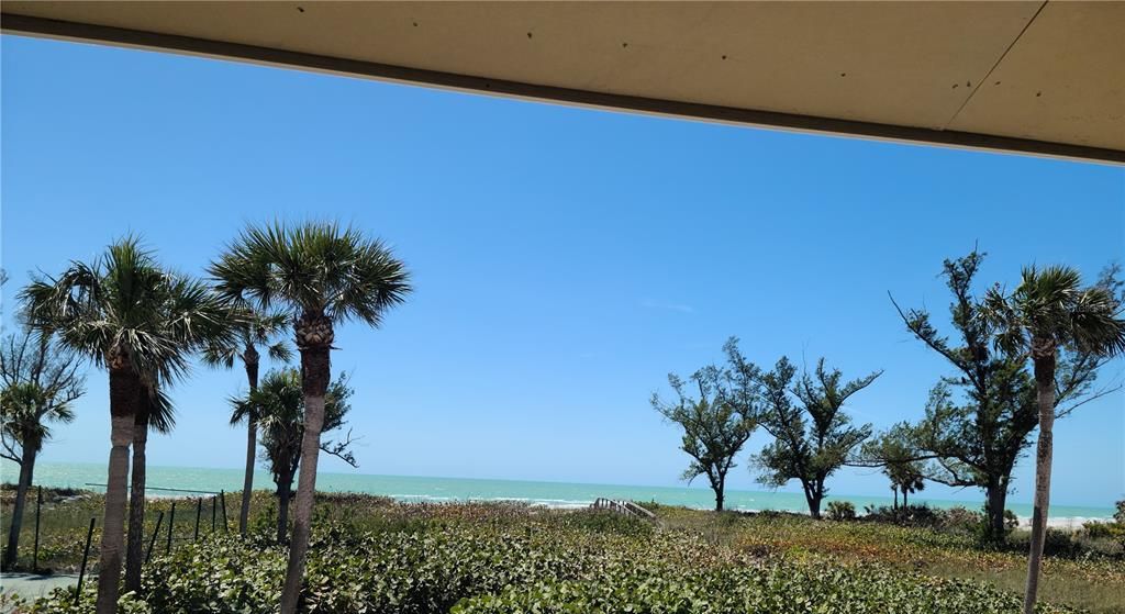 For Sale: $2,500,000 (3 beds, 3 baths, 2068 Square Feet)