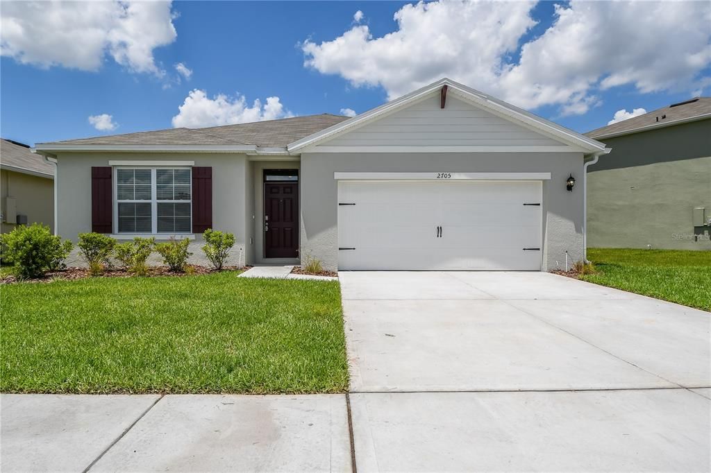 Vendido Recientemente: $339,990 (4 camas, 2 baños, 1867 Pies cuadrados)