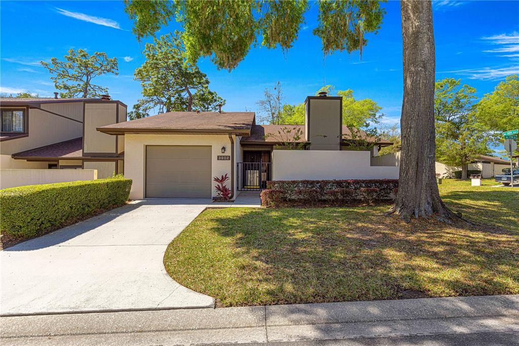 Vendido Recientemente: $224,900 (2 camas, 2 baños, 1377 Pies cuadrados)