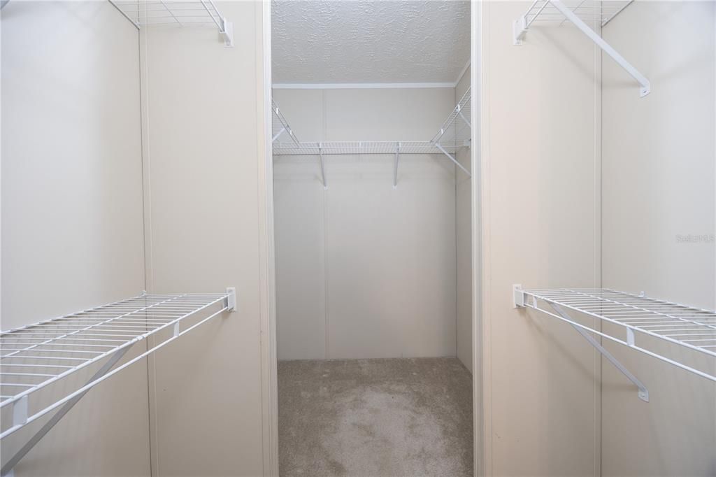 待售: $260,000 (3 贝兹, 2 浴室, 1800 平方英尺)