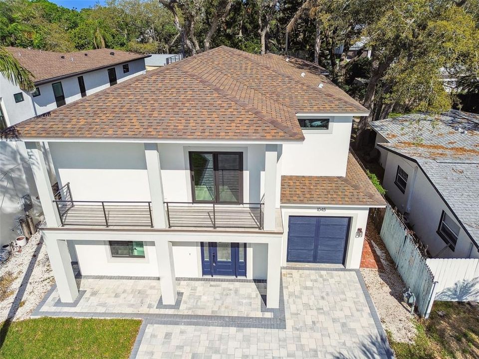 For Sale: $1,999,999 (5 beds, 3 baths, 3634 Square Feet)