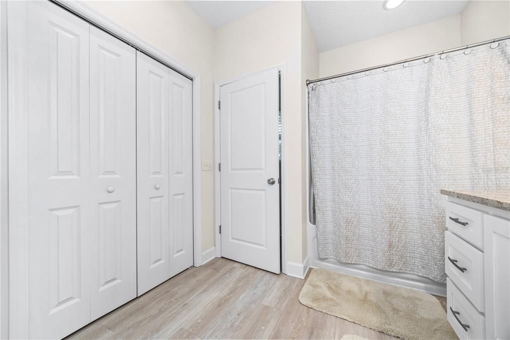 Active With Contract: $559,000 (2 beds, 2 baths, 1776 Square Feet)