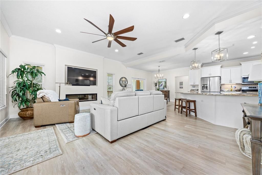 Active With Contract: $559,000 (2 beds, 2 baths, 1776 Square Feet)