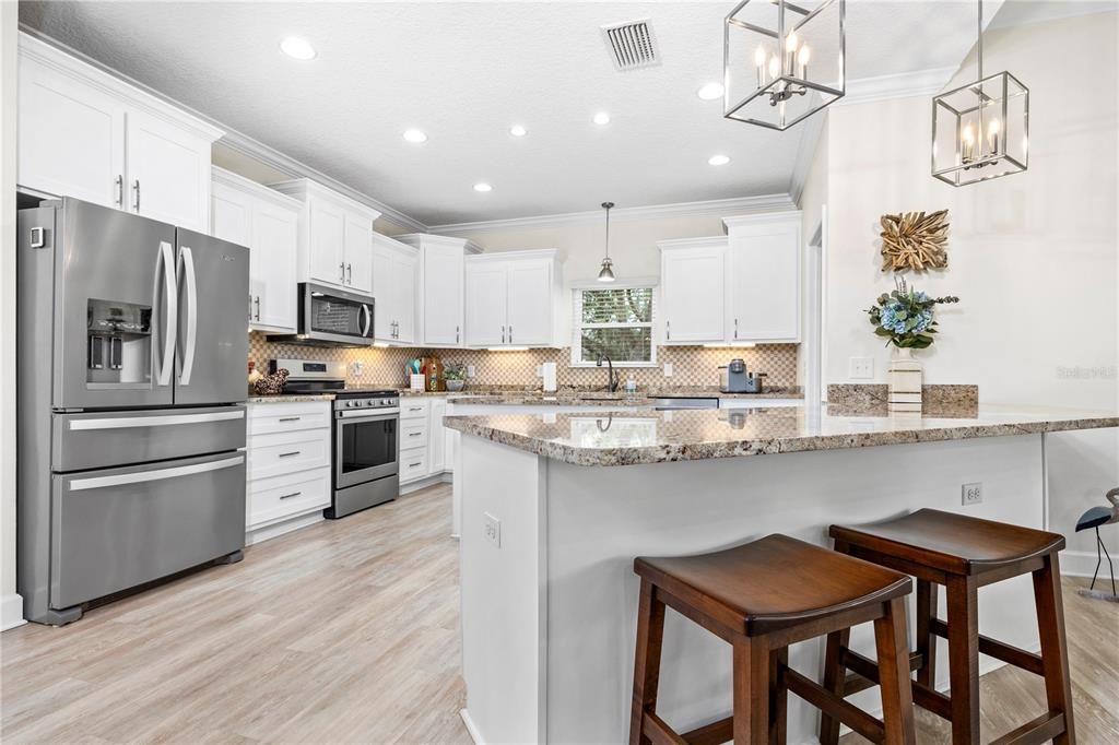 Active With Contract: $559,000 (2 beds, 2 baths, 1776 Square Feet)