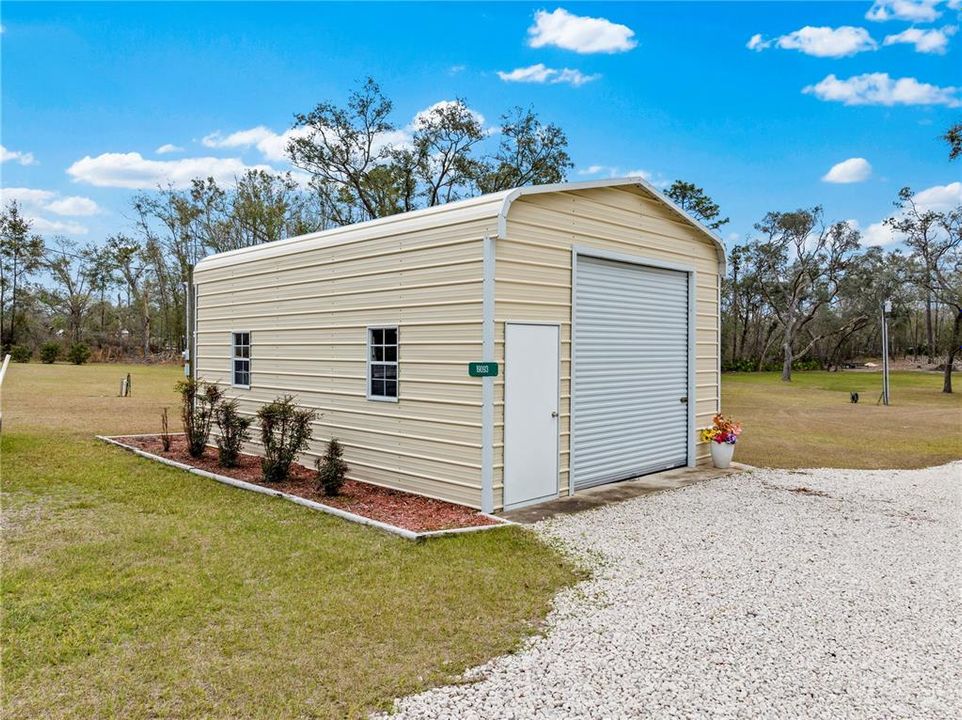 Active With Contract: $559,000 (2 beds, 2 baths, 1776 Square Feet)