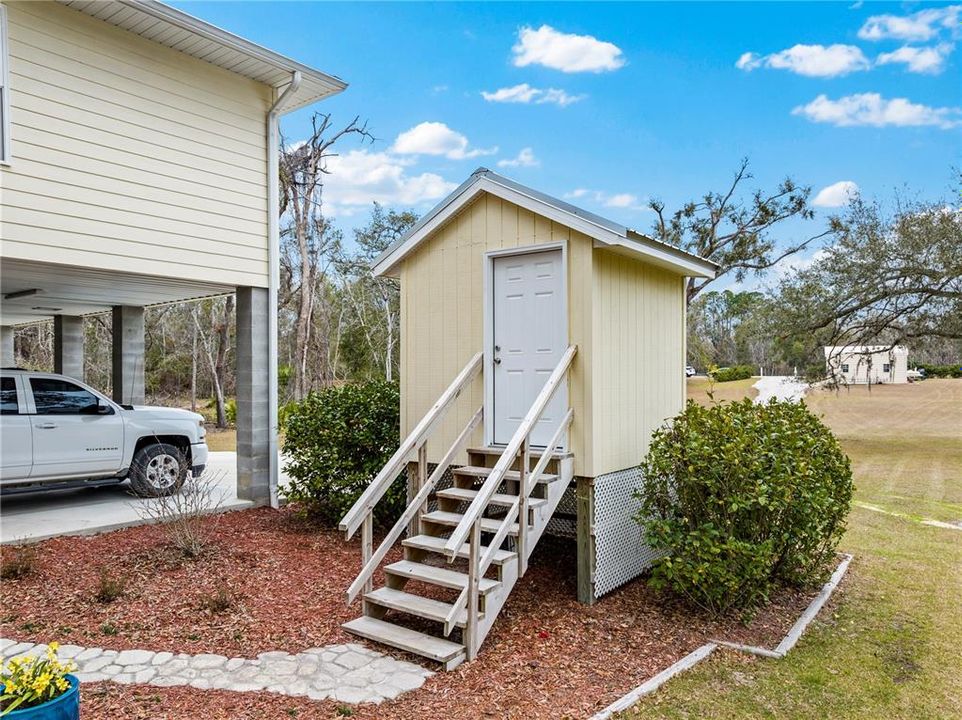 Active With Contract: $559,000 (2 beds, 2 baths, 1776 Square Feet)