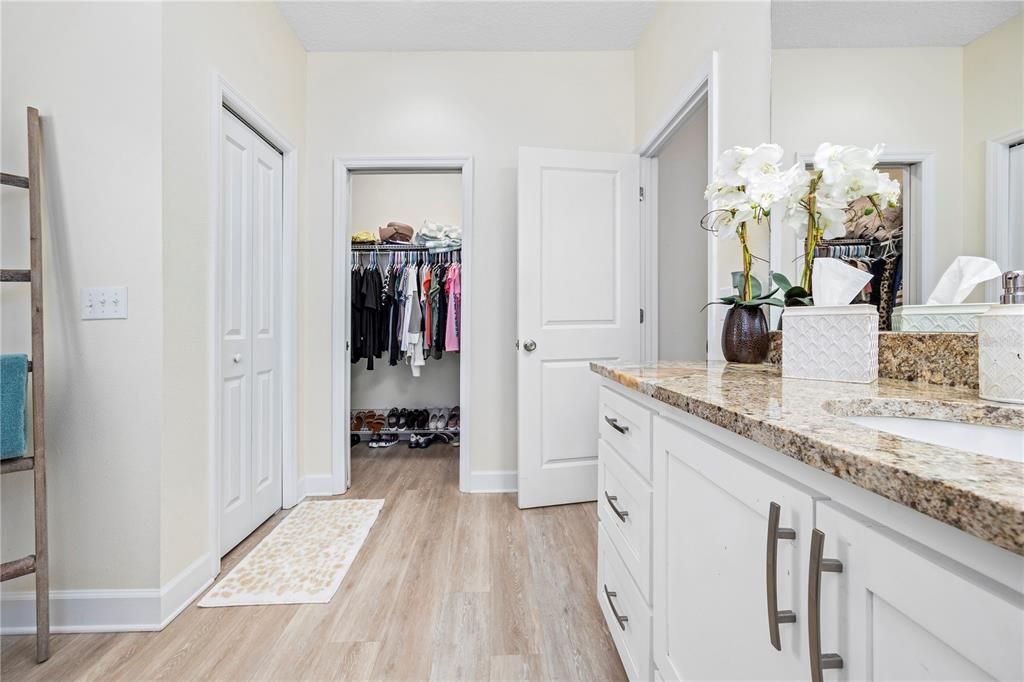 Active With Contract: $559,000 (2 beds, 2 baths, 1776 Square Feet)