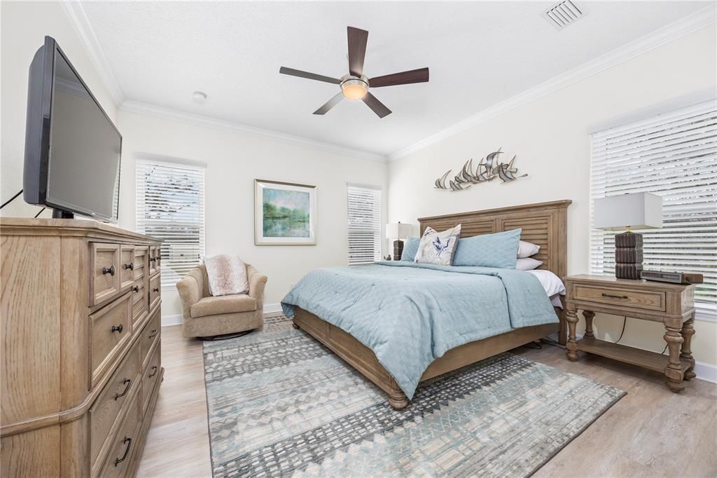 Active With Contract: $559,000 (2 beds, 2 baths, 1776 Square Feet)