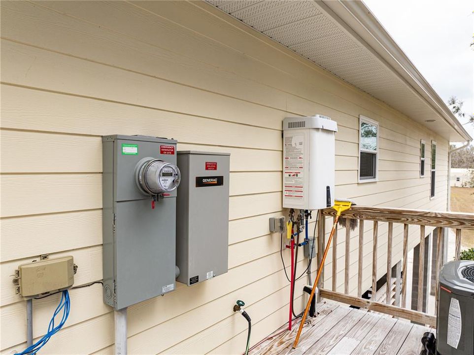 Active With Contract: $559,000 (2 beds, 2 baths, 1776 Square Feet)