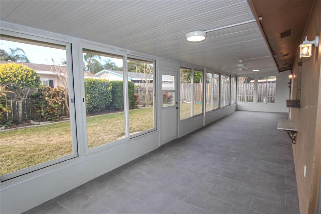 Active With Contract: $2,950 (3 beds, 2 baths, 1573 Square Feet)