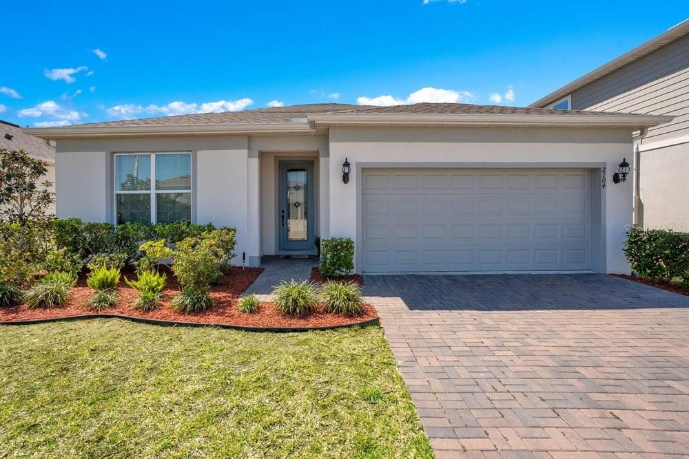 Recently Rented: $2,598 (4 beds, 2 baths, 3000 Square Feet)