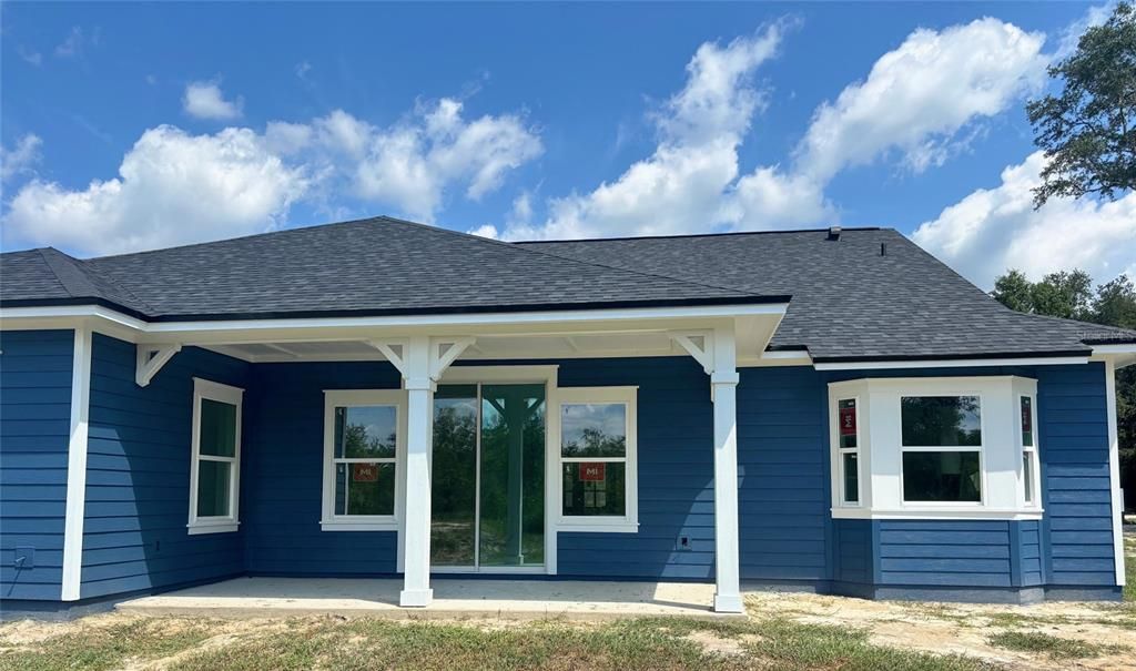 На продажу: $405,000 (4 спален, 2 ванн, 1951 Квадратных фут)