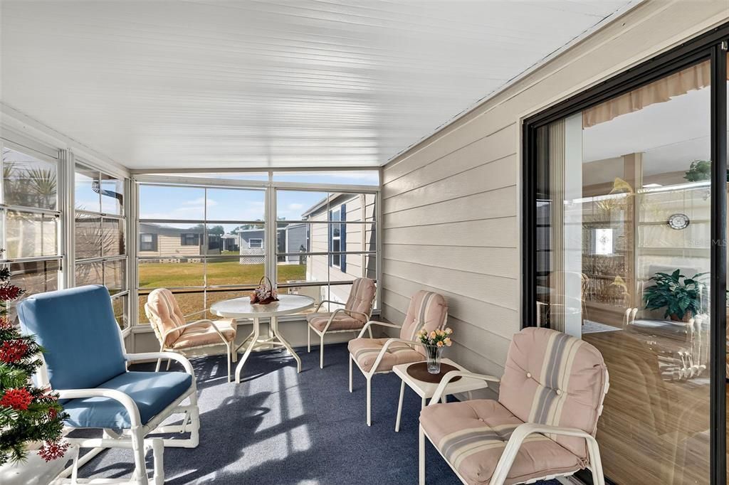 合同活跃: $132,500 (2 贝兹, 2 浴室, 1248 平方英尺)