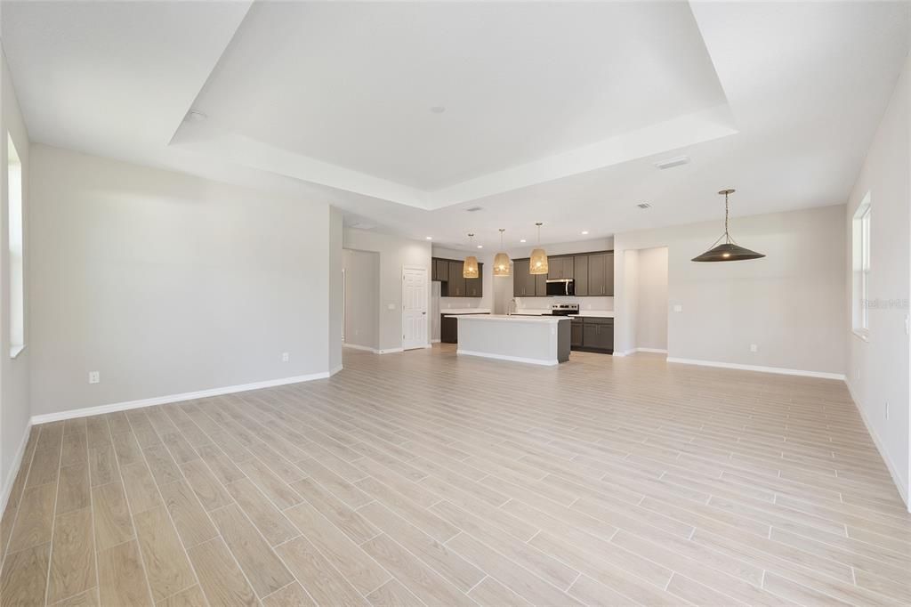 待售: $403,200 (3 贝兹, 2 浴室, 2164 平方英尺)