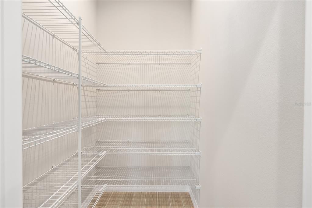 待售: $403,200 (3 贝兹, 2 浴室, 2164 平方英尺)