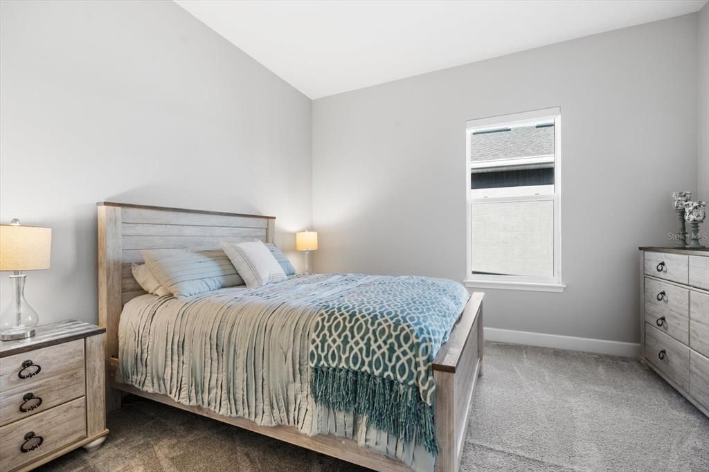 En Venta: $624,900 (4 camas, 3 baños, 2266 Pies cuadrados)