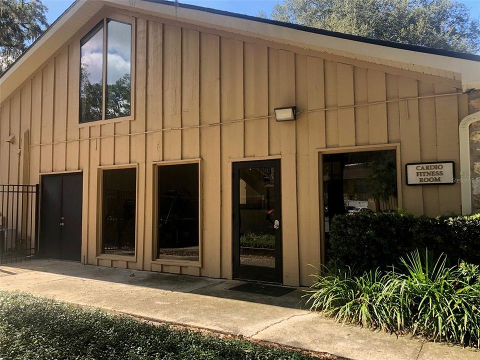 For Rent: $1,425 (2 beds, 2 baths, 900 Square Feet)