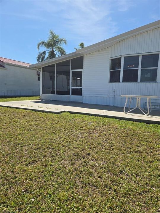 For Sale: $250,000 (2 beds, 2 baths, 1523 Square Feet)