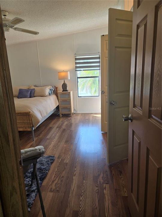 For Sale: $250,000 (2 beds, 2 baths, 1523 Square Feet)