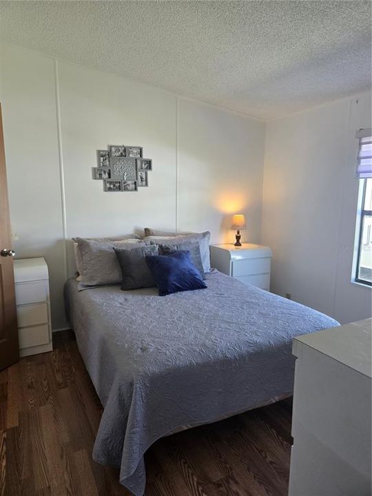 For Sale: $250,000 (2 beds, 2 baths, 1523 Square Feet)