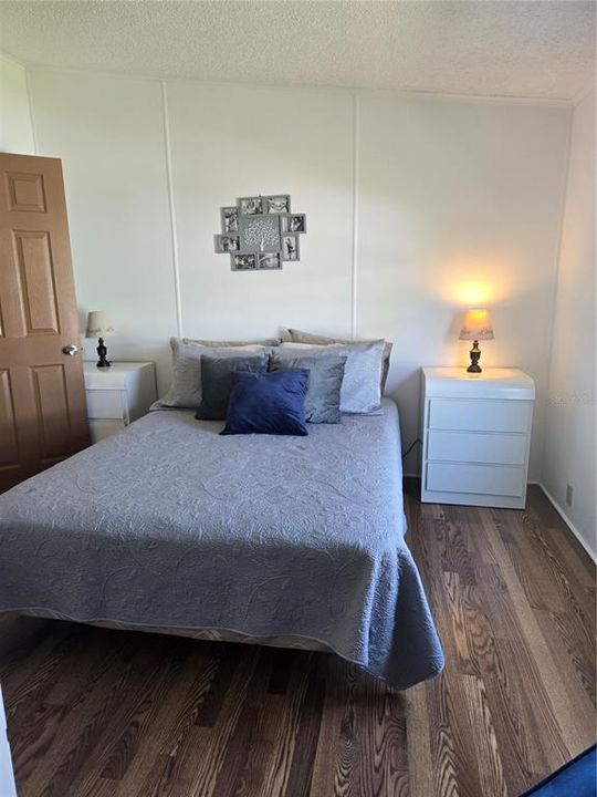 For Sale: $250,000 (2 beds, 2 baths, 1523 Square Feet)