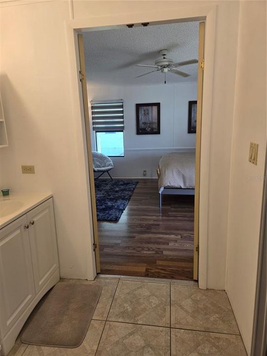 For Sale: $250,000 (2 beds, 2 baths, 1523 Square Feet)