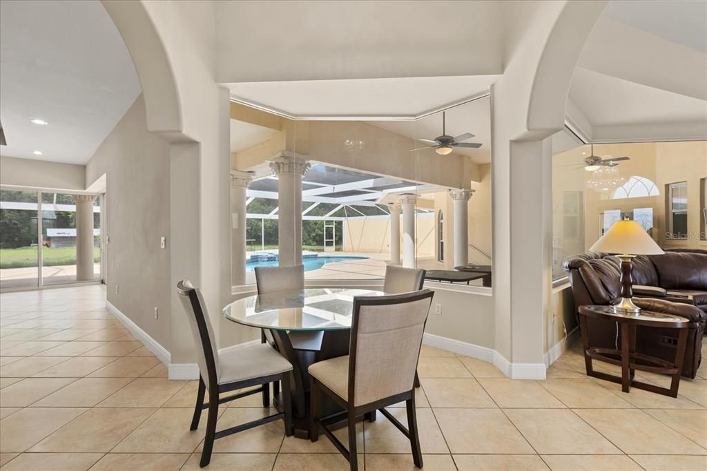 For Sale: $2,150,000 (5 beds, 4 baths, 5242 Square Feet)