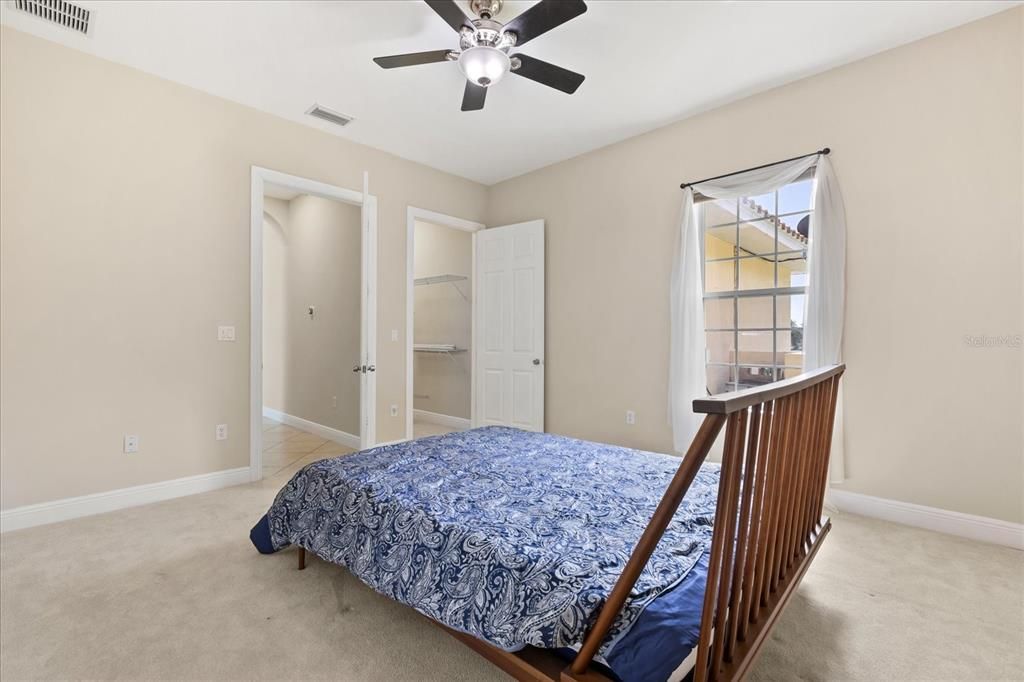 For Sale: $2,150,000 (5 beds, 4 baths, 5242 Square Feet)