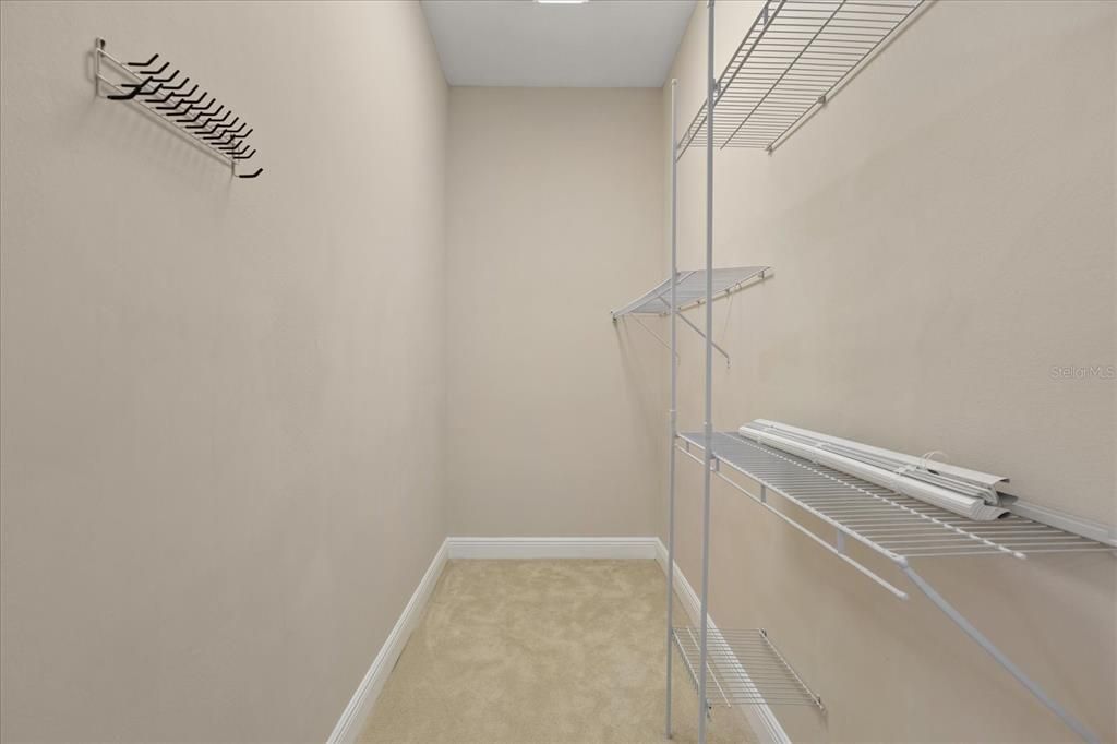 For Sale: $2,150,000 (5 beds, 4 baths, 5242 Square Feet)