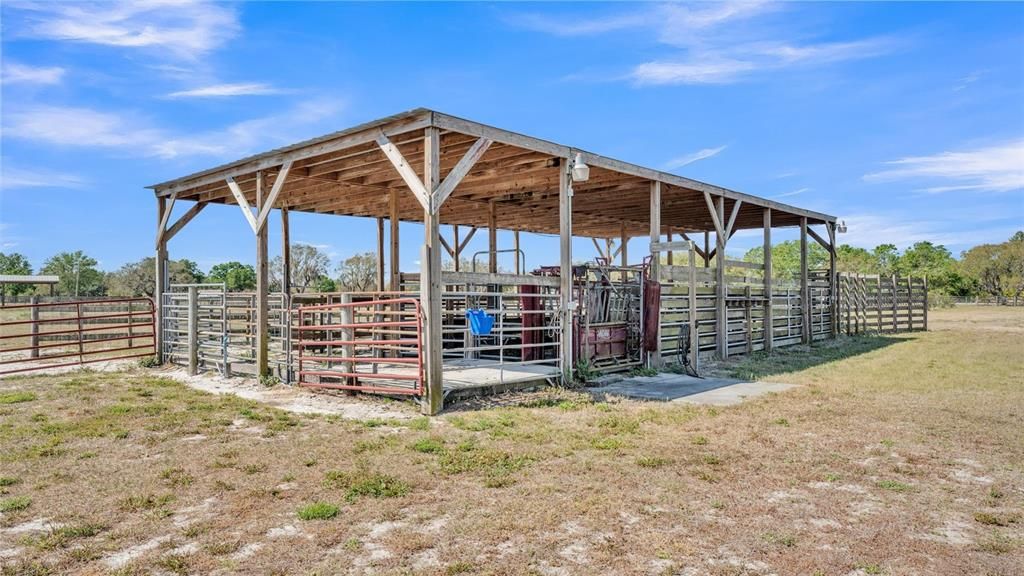 En Venta: $650,000 (10.00 acres)