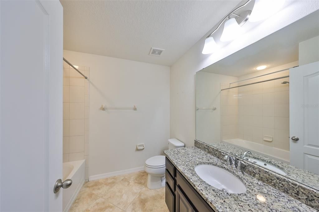 待售: $264,900 (3 贝兹, 2 浴室, 1536 平方英尺)