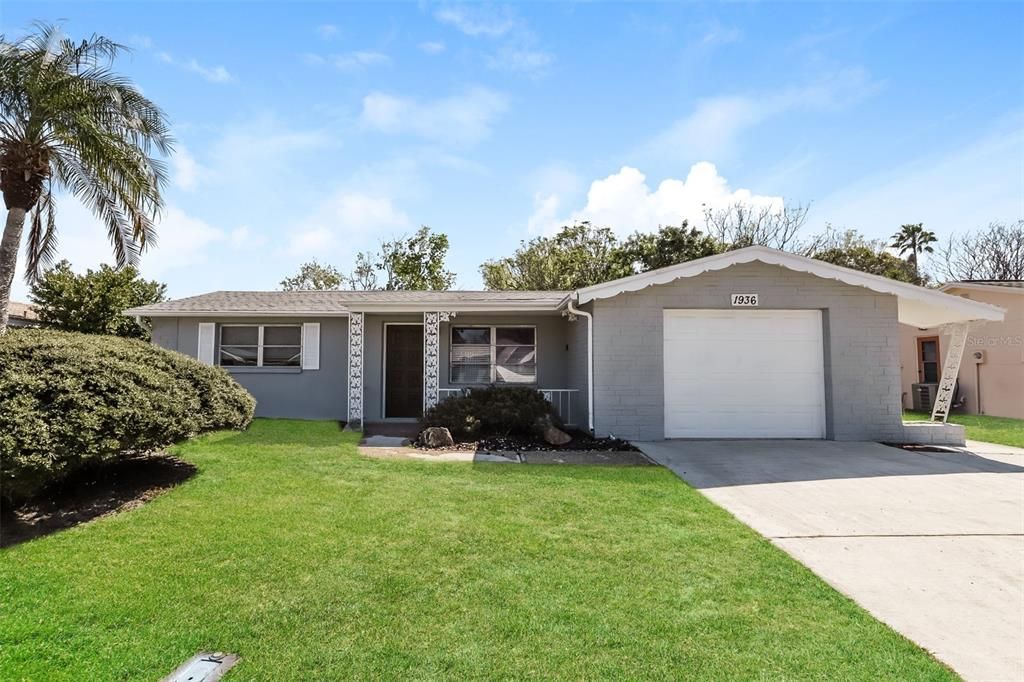 Recently Rented: $1,600 (3 beds, 2 baths, 1298 Square Feet)