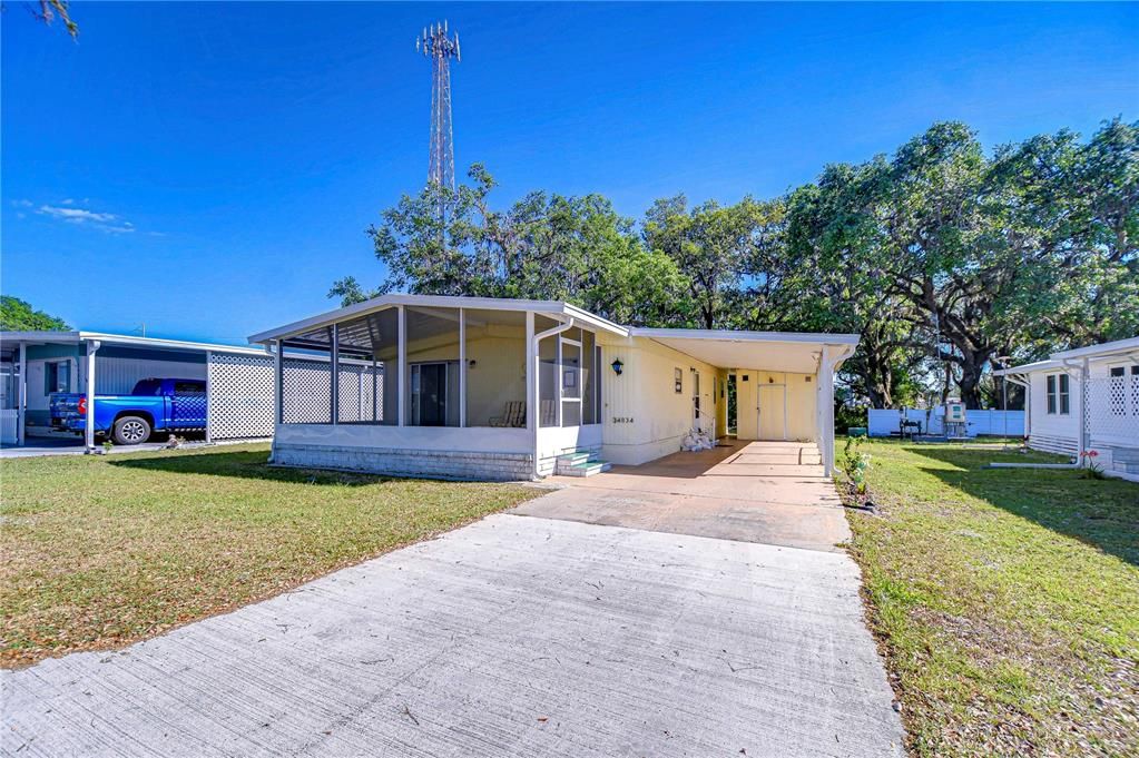 Active With Contract: $112,500 (2 beds, 2 baths, 1056 Square Feet)