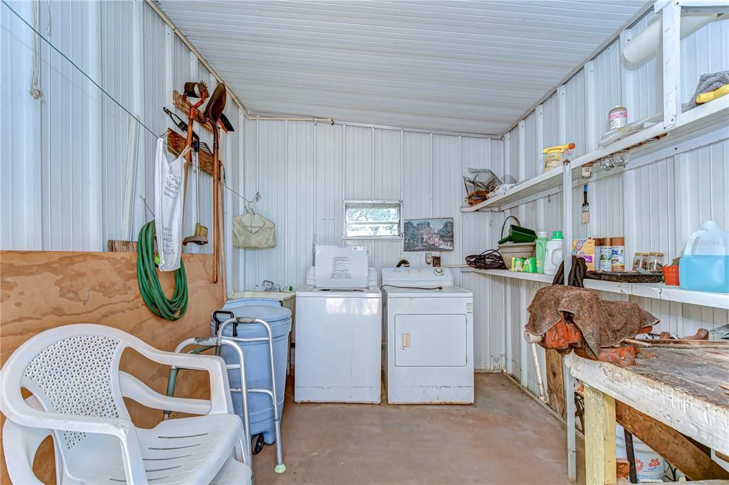 Active With Contract: $112,500 (2 beds, 2 baths, 1056 Square Feet)