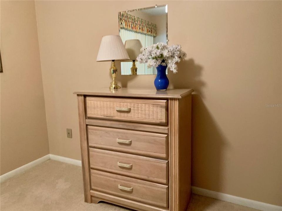 На продажу: $122,500 (2 спален, 2 ванн, 864 Квадратных фут)