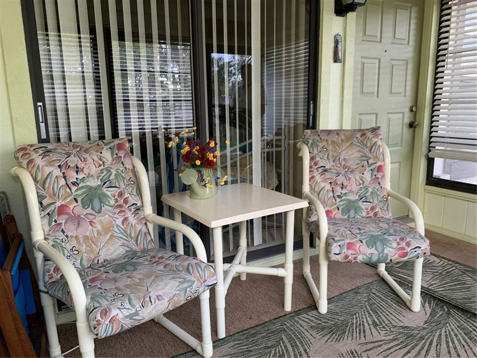 На продажу: $122,500 (2 спален, 2 ванн, 864 Квадратных фут)