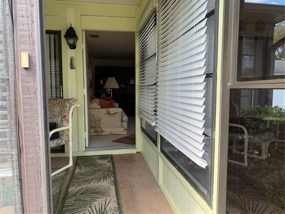 На продажу: $122,500 (2 спален, 2 ванн, 864 Квадратных фут)