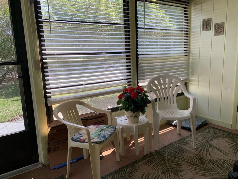 На продажу: $122,500 (2 спален, 2 ванн, 864 Квадратных фут)