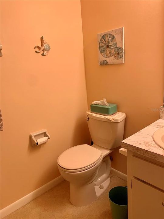 На продажу: $122,500 (2 спален, 2 ванн, 864 Квадратных фут)